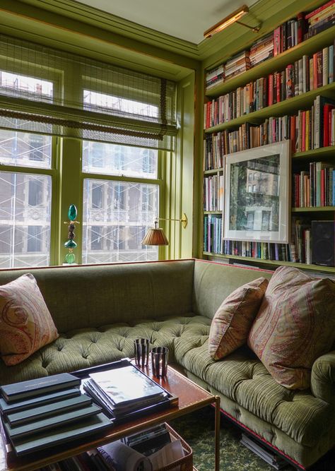 Kate Rheinstein Brodsky | New York Social Diary Banquette Bookcase, Quirky Living Room, Scottish Cottage, Green Library, Upper East Side Apartment, Bookcase Lighting, Brown Furniture, Gilded Age, Color Story