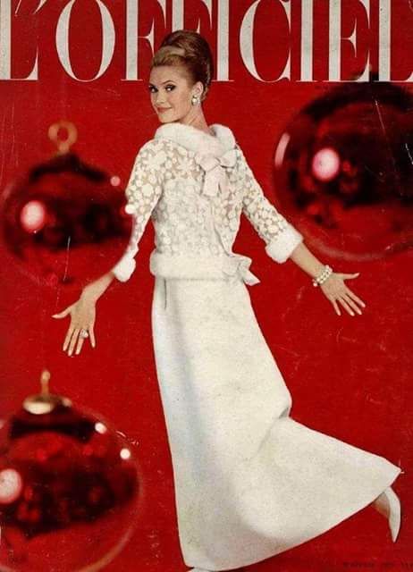 Vintage Hair Salons, Vintage Christmas Dress, 1960 Style, Vintage Editorials, Vintage Fashion Magazine, Glamorous Christmas, Holiday Dressing, Evening Coat, Glamour Vintage