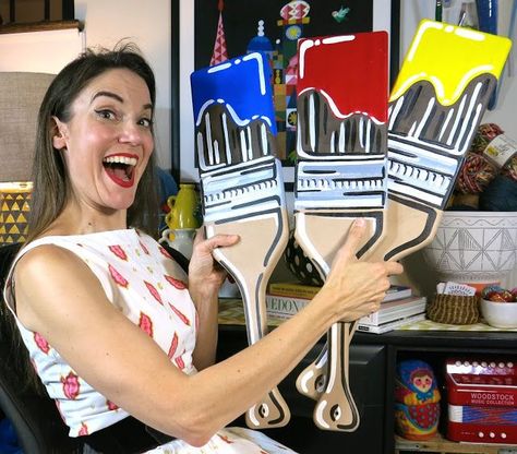 DIY: Wooden Oar to Paint Brush Decor! | Cassie Stephens | Bloglovin’ Classroom Art Decor Ideas, Giant Paint Brush, Art Room Doors, Art Bulletin Boards, Classe D'art, Elementary Art Rooms, Cassie Stephens, Art Classroom Decor, High School Art