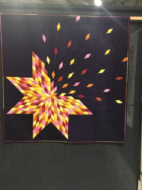 Festival of Quilts 2018 - Stitch By Stitch Custom Quilting Lonestar Quilt Pattern, Harvest Quilt, Drunkards Path Quilt, Patchwork Quilting Designs, Amazing Quilts, Custom Quilting, Modern Quilting Designs, Lone Star Quilt, 3d Quilts