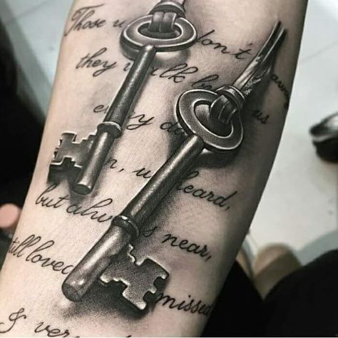 Vintage Key Tattoos, Skeleton Key Tattoo, Key Tattoo Designs, Henne Tattoo, Unique Tattoos For Women, Key Tattoos, Key Tattoo, Tattoos Men, Omerta Tattoo