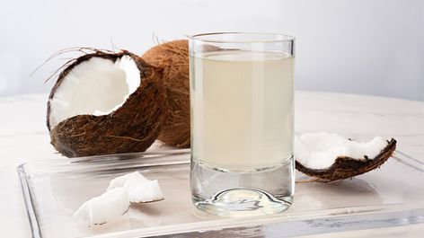 The Health Benefits of Coconut Water Coconut Water Benefits, Water Benefits, Coconut Health Benefits, Electrolyte Drink, Grated Coconut, Sports Drink, Edamame, Coconut Cream, Coconut Water