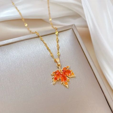 Red Maple Leaf Pendant Necklace Inlaid Zircon 18k Gold Plated Copper Neck Jewelry - Jewelry & Accessories - Temu Red Crystal Necklace, Necklace Couple, Red Maple Leaf, Period Tracker, Trendy Necklace, Wedding Summer, Neck Jewellery, Couple Jewelry, Trendy Necklaces