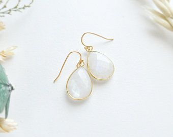 Birthstone Jewelry & Personalized Jewelry by SerenaJewelryUS Moonstone Drop Earrings, Rainbow Moonstone Jewelry, Sunstone Jewelry, Emerald Necklace Pendant, Peridot Bracelet, Inner Growth, Month Of June, Yellow Bracelet, Rainbow Moonstone Necklace