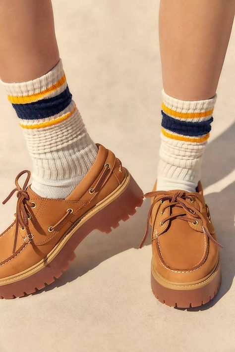 Timberland Stone Street Boat Shoes | Free People Boat Shoes With Socks, Boat Shoes Outfit, Timberland Loafers, Timberland Boat Shoes, Preppy Aesthetic Outfits, Timberland Classic, Stone Street, Cute Nikes, Boat Shoe