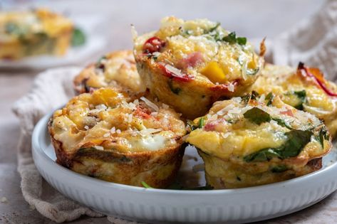 Egg and Rice Muffins - Kidney Kitchen Omelet Muffins, Veggie Omelet, Egg Muffins Recipe, Keto Diet Results, Kidney Diet, Pumpkin Spice Muffins, Healthy Muffin Recipes, Cottage Cheese Recipes, Baking Muffins