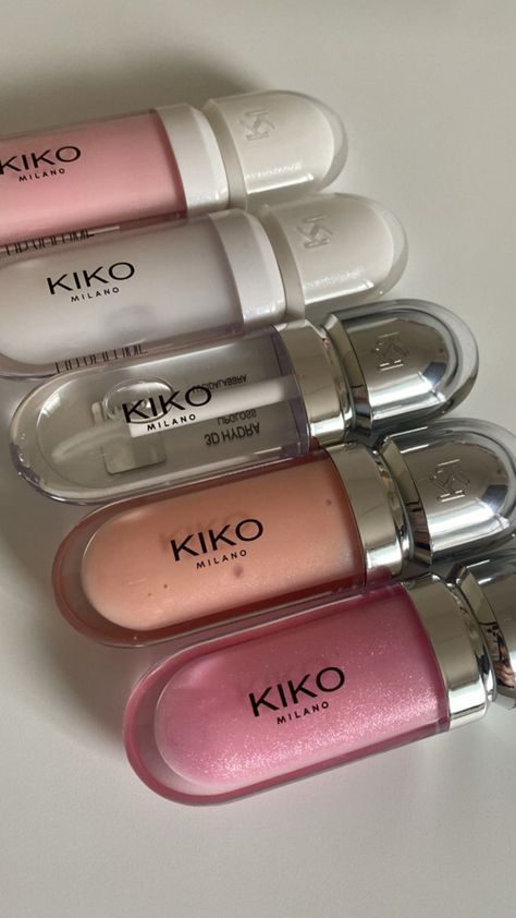 Kiko Milano Lipgloss, Kiko Gloss, Makeup Kiko, Lipgloss Aesthetic, Gloss Kiko, Lip Gloss Oil, Kiko Cosmetics, Gloss Labial, Neutral Makeup