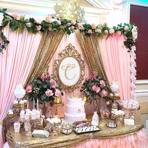 18th Backdrop Ideas, Quinceanera Backdrop Ideas, Quince Backdrop, Quince Backdrop Ideas, Quinceañeras Ideas, Princess Quince, Rapunzel Invitations, Candy Table Decorations, Quinceanera Pink