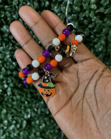 It’s official Spooky Season 🦇🎃🧙🏾‍♀️ I have dropped a bunch of Halloween inspired bracelets on my new website that’s linked in my bio 💕 Inspired Bracelets, Halloween Bracelet, Stretchy Bracelets, New Website, Spooky Season, Halloween