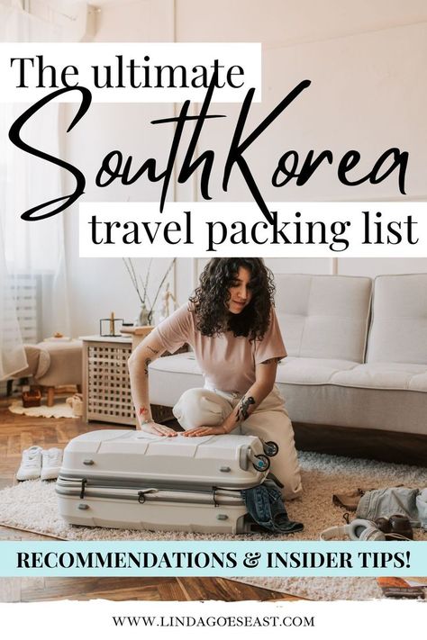 Korea Spring Fashion, Korea Summer Fashion, International Packing List, Winter Trip Packing List, Winter Travel Packing, Spring Korea, Packing For A Trip, South Korea Fashion, Autumn In Korea