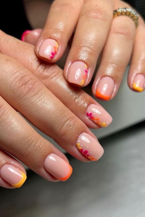 Peach Nails, Rose Nail Art, Cherry Baby, Happy Hormones, Rose Nails, Rose Orange, Yellow Nails, Peach Orange, Yellow Roses