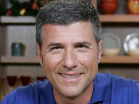 Michael Chiarello : Food Network - FoodNetwork.com Chocolate Chili Recipe, Michael Chiarello, Pepper Sauce Recipe, Roasted Tomato Soup, Italian Chef, Salad Wraps, Roasted Tomato, Shows And Movies, Easy Entertaining