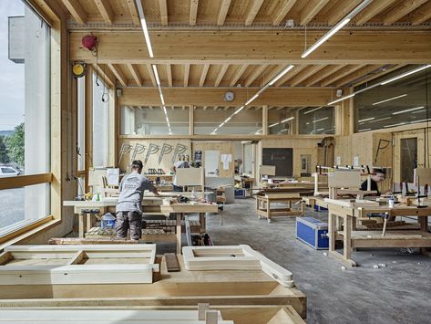 Workshop Architecture, Carpentry Workshop, Timber Architecture, Workshop Studio, Studios Architecture, Wood Projects That Sell, Workshop Design, Timber Structure, Timber Construction