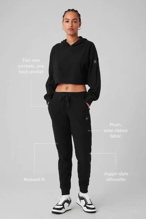 FALL COLLECTION | Alo Yoga Womens Black Pants, The Muse, Fashion Joggers, Ankle Cuffs, Back Women, Shopper Tote, Christmas 2024, Alo Yoga, Fall Collections