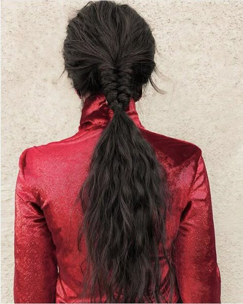 Half-Braided Low Pony Vintage Ponytail, Cute Ponytail Hairstyles, Κούρεμα Bob, Cute Ponytails, Easy Bun Hairstyles, Fishtail Braid, Holiday Hairstyles, Low Ponytail, Sleek Ponytail