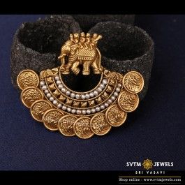 Parade Elephant Pendant Set Antique Gold Pendant Designs, Gold Pendant Designs Modern, Gold Pendant Designs For Women, Antique Gold Pendant, Gold Elephant Pendant, Gold Jewelry Outfits, Antique Gold Jewelry Indian, Modern Gold Jewelry, Antique Jewellery Designs