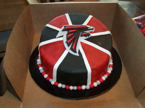 Atlanta Falcons Cake, Atlanta Braves Cake, Unusual Birthday Cakes, Falcons Cake, Atlanta Falcons Wallpaper, Atlanta Falcons Football, Falcons Football, Sport Cakes, Football Cake