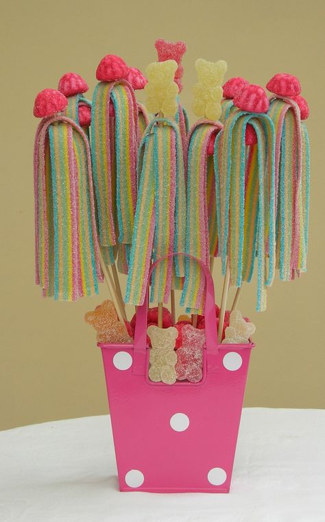 Sweet Centerpiece Ideas, Candy Centerpiece, Candy Kabobs, Candy Centerpieces, Candy Land Birthday Party, Sweet Trees, Candy Birthday Party, Candyland Birthday, Candy Cakes