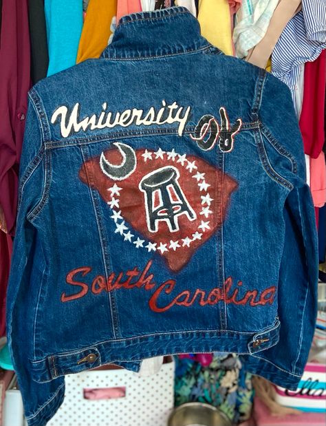 College Jean Jacket, Jeans Diy, Jean Jackets, Jean Jacket, Denim Jacket, Denim Jackets