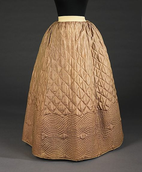 Quilted Petticoat - 1840-55 silk,cotton,wool    Brooklyn Museum Costume Collection at the MET Quilted Petticoat, 1840s Fashion, 1850s Fashion, Quilted Clothing, 19th Century Clothing, 18th Century Dress, 18th Century Costume, Historical Dress, Historic Fashion