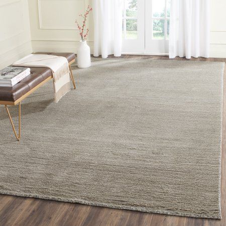 Safavieh Himalaya Dawa Solid Wool Area Rug Or Runner, Gray Gray Rug Living Room, Modern Wool Rugs, Solid Area Rugs, Rug Size Guide, Gray Rug, Contemporary Designs, Sisal Rug, Rug Living Room, Unique Rugs