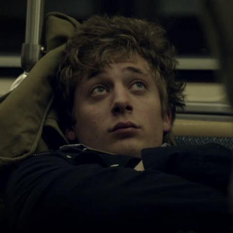 The Flying Nun, Shameless Characters, Lip Gallagher, Allen White, Jeremy Allen White, Ideal Boyfriend, Scary Movies, Perfect Man, Pretty Men