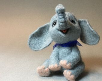 Needle Felted Jungle Animals, Needle Felt Elephant, Needle Felted Elephant, Felted Elephant, Felt Artwork, Felt Critters, Felt Elephant, Felted Sculpture, Elephant Toy