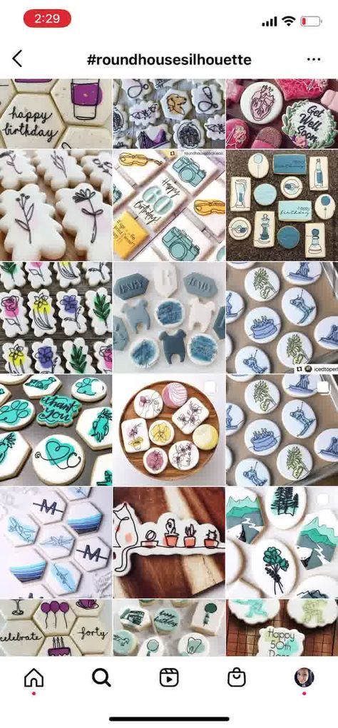 Round House Cookies, Roundhouse Cookie Technique, Roundhouse Silhouette Cookies, Roundhouse Cookies, Cookie Techniques, Cookie Platters, Icing Ideas, Tree Cookies, Cookie Tutorials