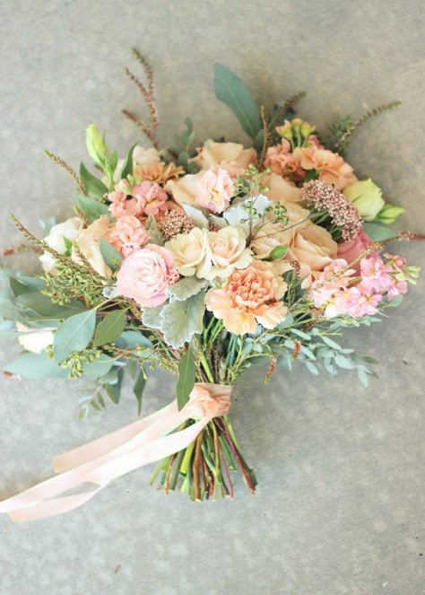 Blush bouquet Quicksand Rose Wedding, Peach Carnations, Wedding Flower Arrangements Fall, Wedding Flowers Purple, Quicksand Rose, Bridal Bouquet Peach, Peach Bouquet, Wedding Flowers Hydrangea, Lavender Wedding Flowers