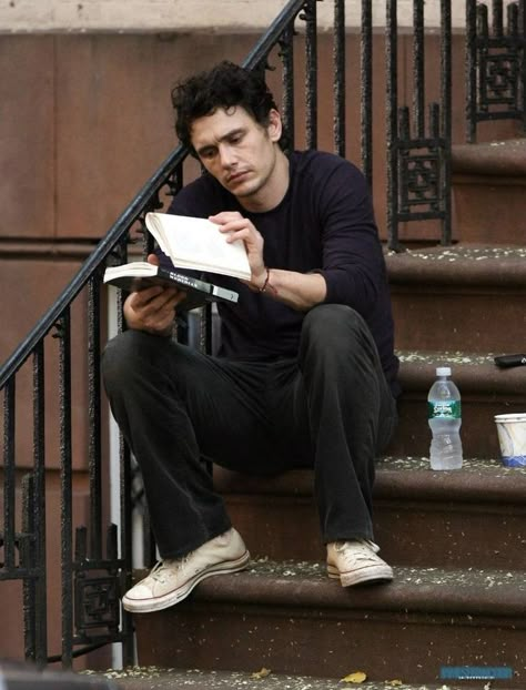 Famous Actor Aesthetic Male, James Franco Aesthetic, James Franco Freaks And Geeks, James Franco James Dean, Older Men Aesthetics, Harry Osborn James Franco, Franco Brothers, Harry Osborn, Freaks And Geeks