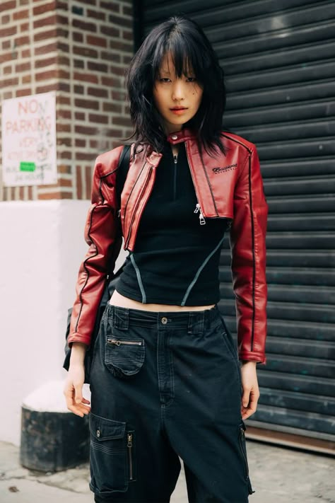 New York Fashion Week FW23 Street Style Looks | Hypebeast New York Fashion Week Street Style, Outfit References, Clothes Reference, Looks Street Style, Fashion Week Street Style, Street Style Looks, Edgy Outfits, Street Style Fashion, Photo Reference