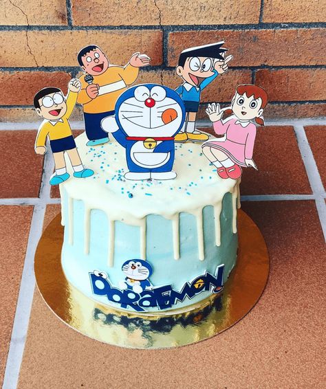 Doremon Birthday Cake, Doremon Cake Images, Cake Ultah Doraemon, Doraemon Theme Cake, Doraemon Cake Designs, Doremon Cake Designs, Cartoon Cakes For Kids, Cartoon Cake Design, Doraemon Birthday