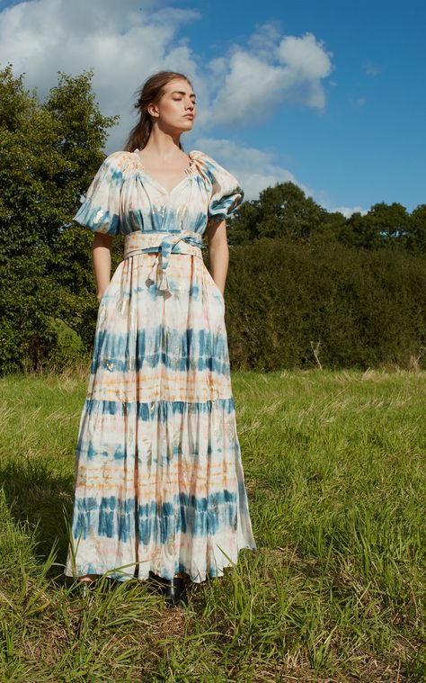 Tie Dye Dress Outfit, Shibori Fashion, Mason London, Shibori Dress, Indian Maxi, Anna Mason, Tye Dye Dress, Maxi Design, Stitching Ideas