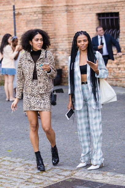 Sao Paulo Fashion, Daily Street Style, Vintage Street Style, San Paolo, Sao Paulo Brazil, Styled Stock Photos, Street Style Paris, Styled Stock, Fashion Week Street Style