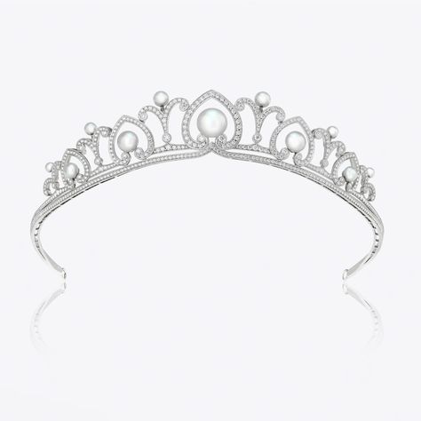 Garrard - Catherine Pearl Tiara In 18ct White Gold with Diamonds Garrard Tiara, Trace A, Bridal Jewels, Dr Closet, Tiaras Jewellery, Vintage Tiara, Pearl Tiara, Diamond Tiara, Tom Riddle