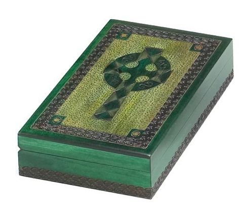 LARGE CELTIC BOX ** You can find out more details at the link of the image. Wood Keepsake, Painted Wooden Boxes, Green Polish, Handmade Jewelry Box, Green Box, Celtic Style, Box Bed, Cross Patterns, Celtic Cross