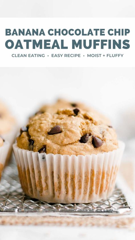 Oatmeal Chocolate Chip Muffin Recipe, Easy Oatmeal Chocolate Chip Muffins, Banana Chocolate Chip Oatmeal Muffins, Chocolate Oatmeal Muffins, Oatmeal To Go, Healthy Banana Oatmeal Muffins, Chocolate Chip Oatmeal Muffins, Banana Oatmeal Muffins Healthy, Oatmeal Cupcakes