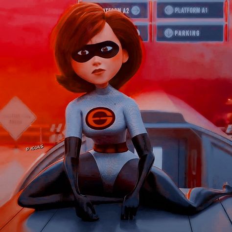 Elasta Girl, Elastic Girl, Brad Bird, Mrs Incredible, Anastasia Movie, Giant Balloon, Female Cartoon Characters, Giant Balloons, Cartoon Character Pictures