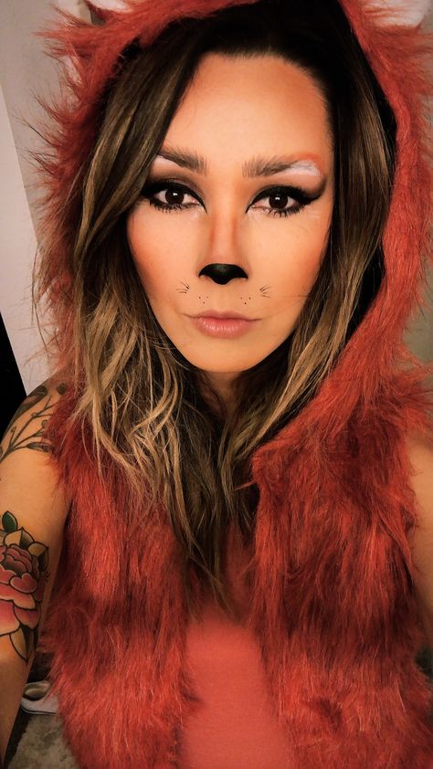 Fox makeup for Halloween costume! #foxcostume #foxmakeup #halloweencostumes Fox Eye Makeup Halloween, Simple Fox Makeup, Diy Fox Costume Women, Red Fox Makeup, Red Panda Makeup, Red Panda Makeup Halloween, Fox Makeup Kids, Simple Fox Makeup Halloween, Fox Diy Costume