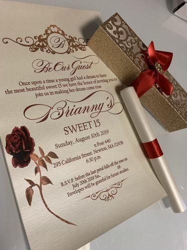 Red Invitations Quinceanera Simple, Invitation Ideas Quinceanera, Quince Card Invitations, Gold And Red Invitations, Red And White Quinceanera Invitations, Red And White Quince Invitations, Quince Cards Ideas, Burgundy 15 Invitations, Sweet 16 Red Invitations