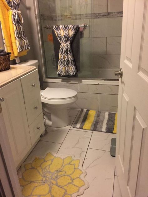 Yellow And Grey Bathroom, Yellow Bathroom Walls, Grey Toilet, Bathroom Renovation Cost, Yellow Bathroom Decor, Gray Bathroom Decor, Unusual Facts, Grey Bathroom, Steam Showers Bathroom