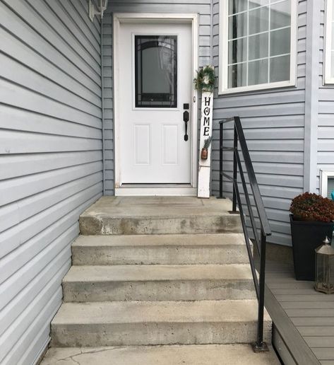 Painted Concrete Outdoor, Concrete Front Steps, Cement Steps, Concrete Front Porch, Entry Steps, Outside Steps, Paint Concrete Patio, Painted Concrete Steps, Paint Concrete