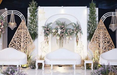 Pelaminan Jawa Modern, Dekor Pelaminan Modern, Javanese Wedding Decoration, Pelaminan Jawa, Wedding Ballroom Decor, Dekor Pelaminan, Wedding Jawa, Pelaminan Modern, Unique Event Decor