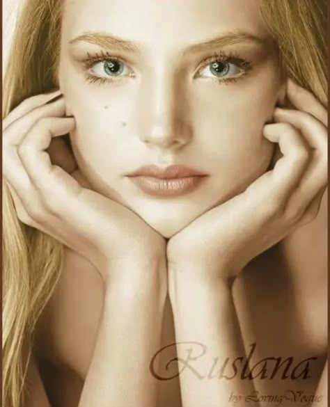 Ruslana Korshunova, Face Claim Dr, Slavic Doll, Dream Reality, Russian Dolls, Model Life, It Girls, Face Claims, Pretty People