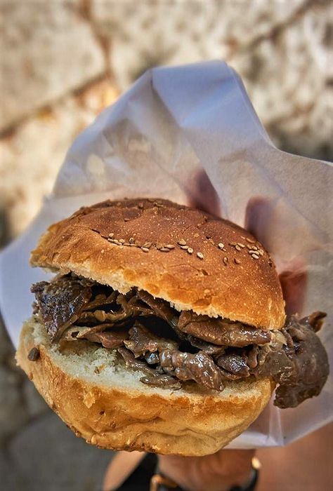 If you’ve ever been to Palermo, Sicily, you would have heard of pani ca meusa, one of the city’s most celebrated street food dishes alongside other favourites such as arancino and sfincione. This Sicilian sandwich is not for the pickyes, with its fried slices of spleen and lung paired with caciocavallo cheese, its flavours are rich and strong, but once you get a taste of it, you will certainly be craving more. The original Sicilian spleen sandwich is difficult to find outside of Palermo Sicilian Sandwich, Italian Cousine, Cheese Its, Sicily Food, Italian Street Food, Palermo Sicily, European Recipes, Authentic Recipes, Food Culture