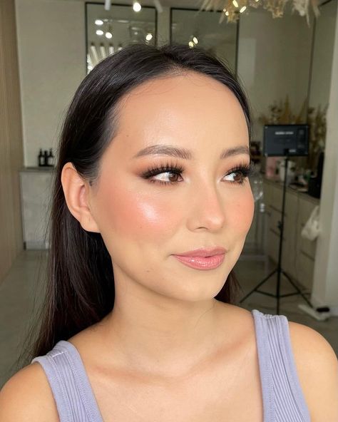 All Posts • Instagram Soft Glowy Bridal Makeup, Soft Bridal Makeup Romantic Brown Eyes, Wedding Makeup For Asian Eyes, Makeup Looks Bridesmaid, Natural Makeup Asian Round Face, Light Dewy Wedding Makeup, Dewy Bridal Makeup Brown Eyes, Dewy Wedding Makeup Glow, Asian Bridal Makeup Looks