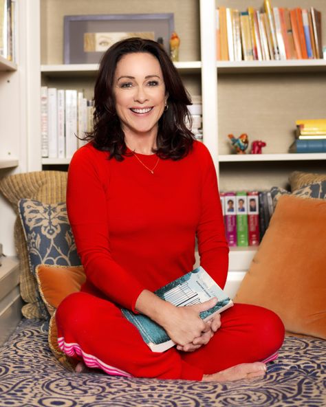 Patricia Heaton Opens Up About Starting Fresh After TV Show Cancellation Patricia Heaton 2019, Linda Kozlowski, Oc Faceclaim, Patricia Heaton, Famous Females, Everybody Love Raymond, Starting Fresh, House Wife, Crying My Eyes Out