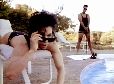 Your one-stop shop for Prince gifs High School Newspaper, Prince Gifs, Prince Musician, Sheila E, The Artist Prince, Photos Of Prince, Prince Purple Rain, Desert Fashion, Roger Nelson