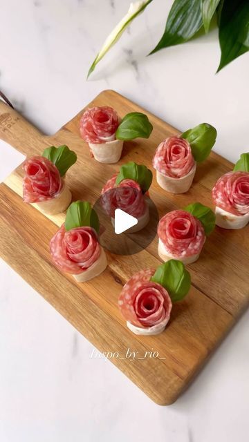 Salami Skewers Appetizers, Prosciutto Skewers, Salami Rose, Amazing Salads, Colourful Food, Holiday Charcuterie, Plating Ideas, Peaceful Day, Tea Snacks