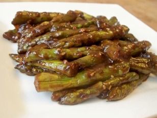 Ginger Sesame Asparagus Foods For Migraines, Outfit 2020, Damen Outfit, Fine Cooking, Asparagus Recipe, Hoisin Sauce, Vegetable Side Dishes, Gluten Free Vegetarian, Asian Recipes